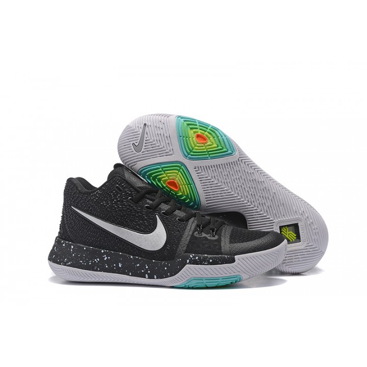 Kyrie3バスケットボールシューズ US9 Баскетбольные кроссовки Nike Kyrie Irving 3 black white цены